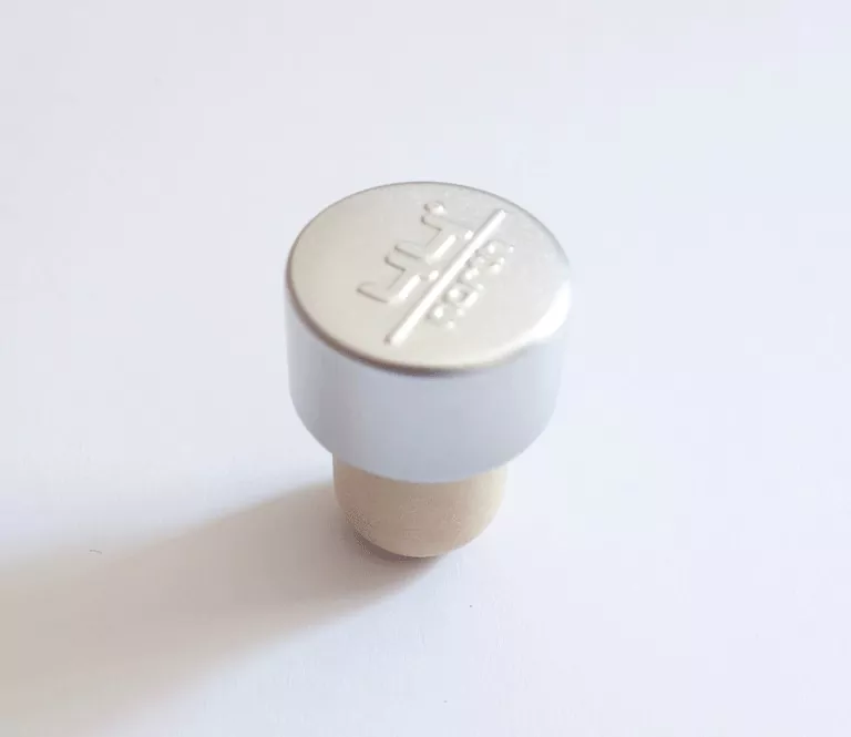 Embossed Synthetic T-Cork with Aluminum Top